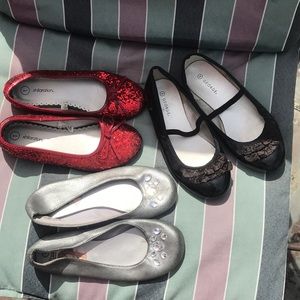 Girls size 1 shoes